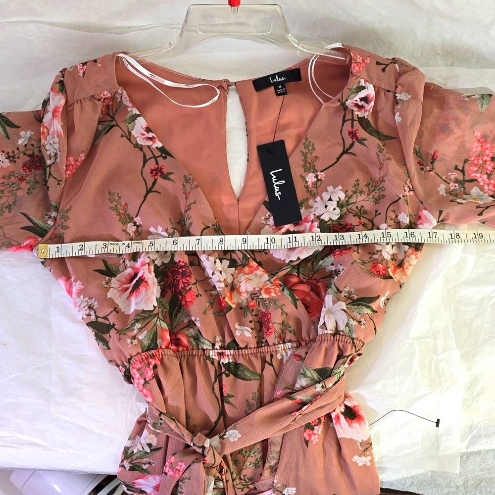 Lulus NWT Printed Faux-Wrap Dress Sz M Freshly Pick Soft Floral Cottagecore - Picture 10 of 12